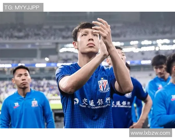 上海足球队在联赛中的耐力表现分析与未来展望 上海足球队在联赛中的耐力表现分析与未来展望