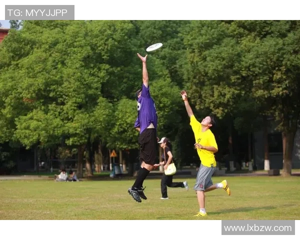 上海飞盘队实力飙升创历史新高引领全国飞盘竞技热潮 上海飞盘队实力飙升创历史新高引领全国飞盘竞技热潮